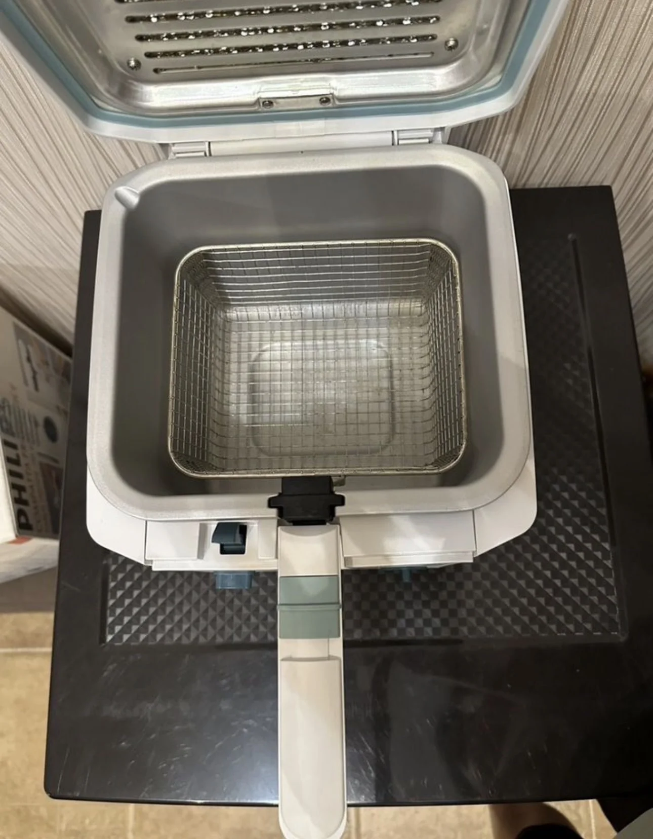 Фритюрница Philips HD 4271/A - миниатюра 3