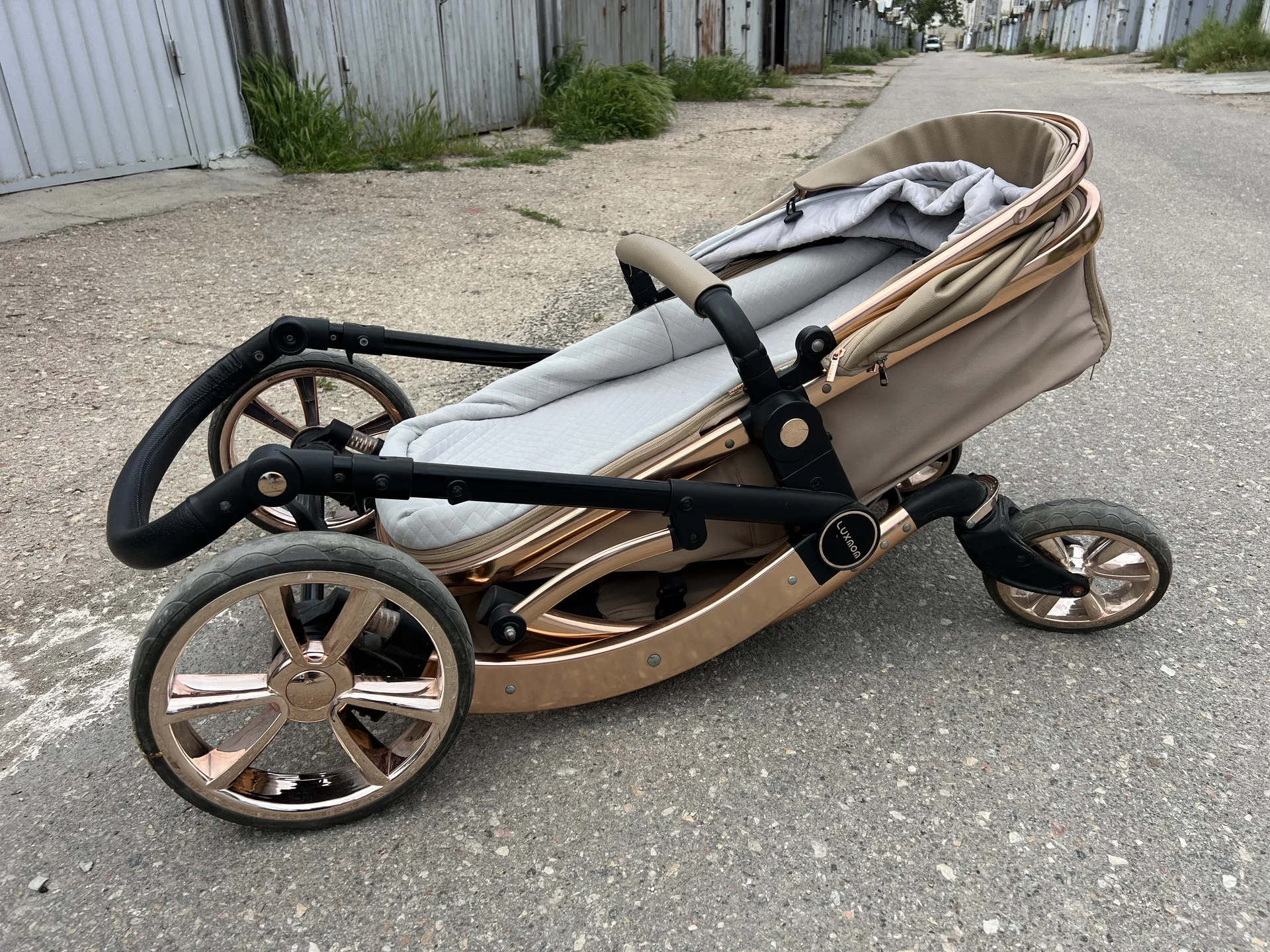 Прогулочная коляска Luxmom - миниатюра 5