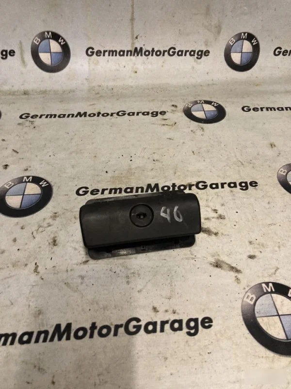 Замок бардачка BMW 3 E46 - изображение 1