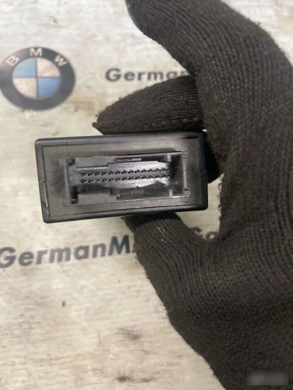 Блок пневмоподвески BMW X5 E53 - миниатюра 2