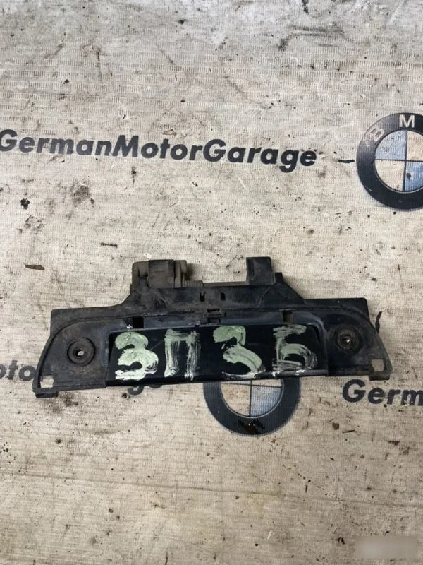 Ручка задняя правая BMW 3 E36 1.6 1990-2000 - изображение 1