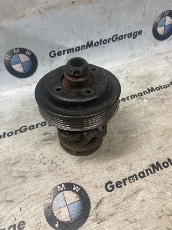 Помпа термостат BMW 5 E34 M51D25 1988-1996 - изображение 1