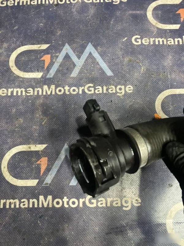 Патрубок радиатора BMW 5 E60 N52 - миниатюра 5