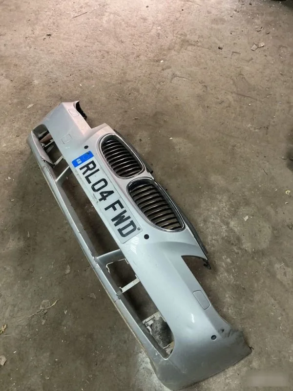 Бампер передний BMW 5 E60 2002-2007 - миниатюра 6