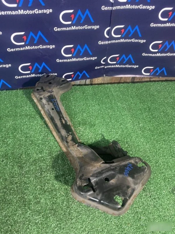Балка АКПП BMW X5 E53 1999-2003 - миниатюра 2