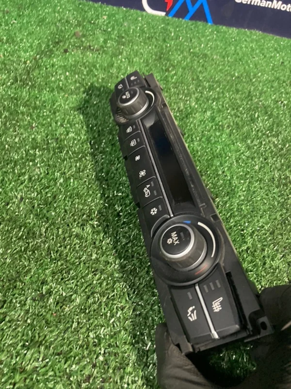 Блок климата BMW X6M E71 S63 2010 - миниатюра 2