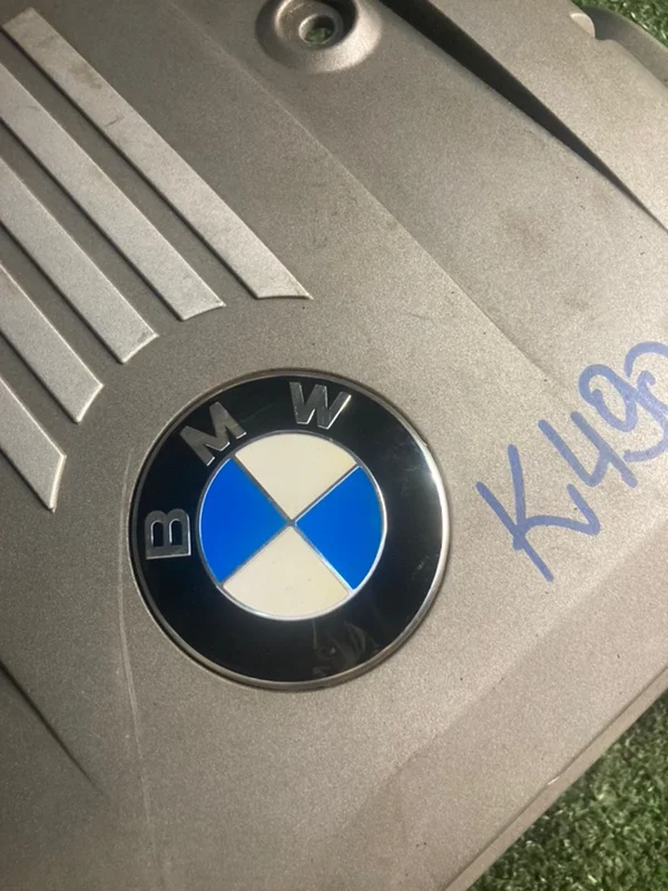 Декоративная крышка двигателя BMW 6 E63 N52B30A - миниатюра 2