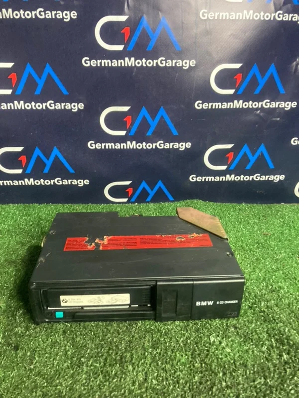 CD-Чейнджер BMW 5 E39 M57 306D1 1999 - изображение 1