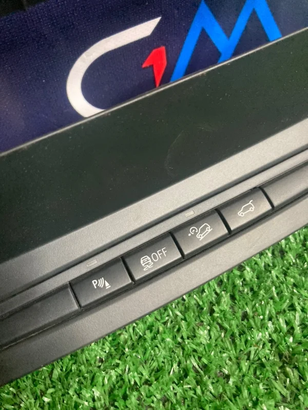 Центральный блок кнопок BMW X6M E71 S63 2010 - миниатюра 2
