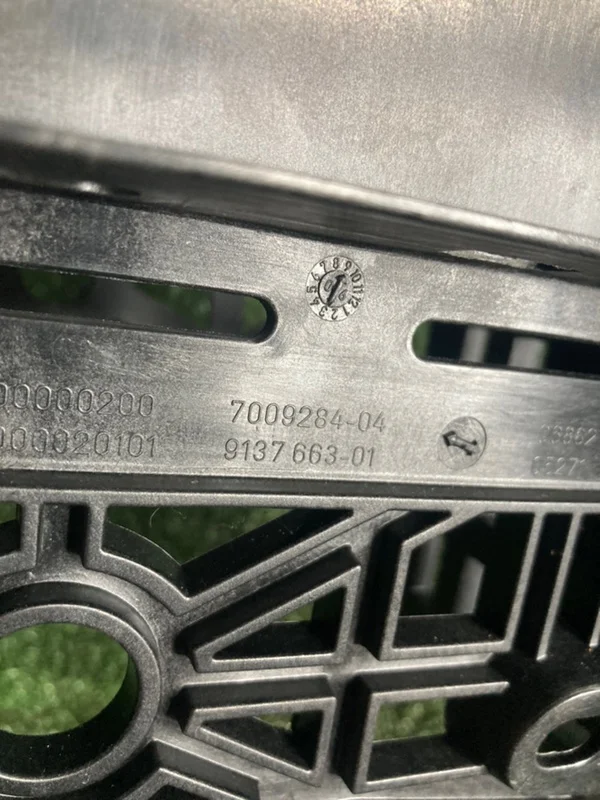 Функциональный кронштейн панели приборов BMW 6 E63 - миниатюра 6