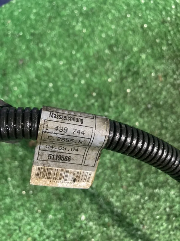 Провод стартера BMW X5 E53 M54B30 306S3 2004 - миниатюра 2