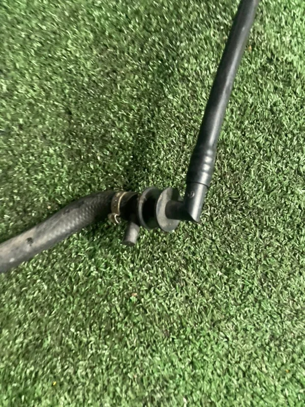 Вакуумный трубопровод BMW 5 E39 M54B22 226S1 2002 - миниатюра 2