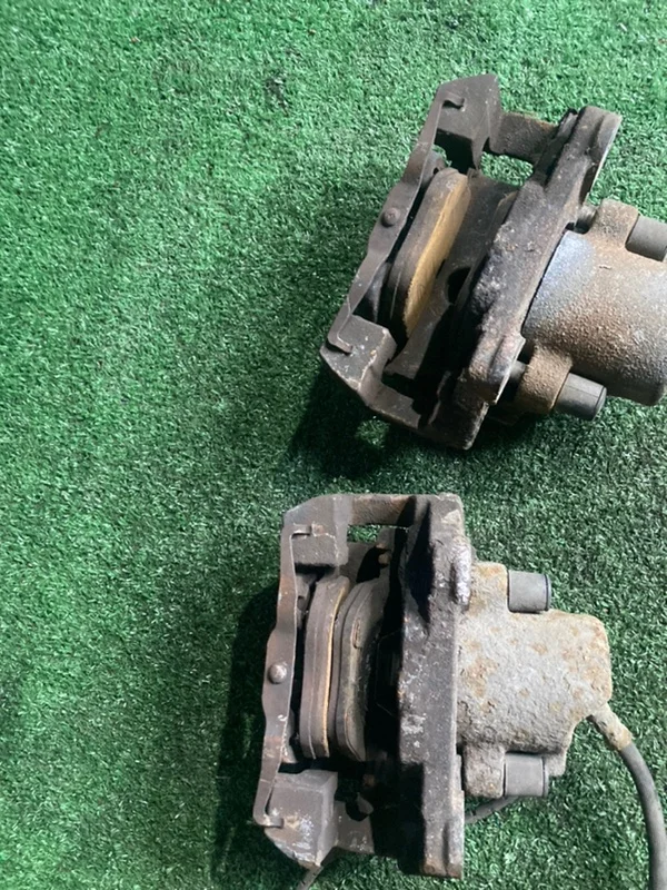 Суппорт тормозной передний BMW X5 E53 M54B30 306S3 - миниатюра 7