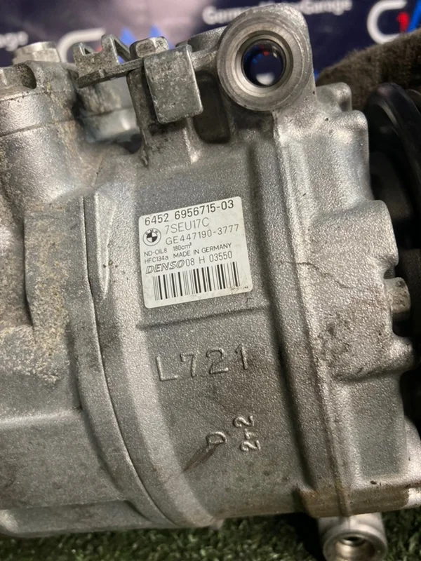 Компрессор кондиционера BMW 5 E61 N52B30A 2006 - миниатюра 3