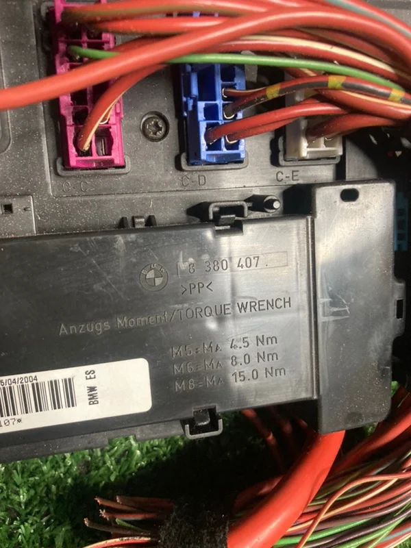 Блок предохранителей BMW X5 E53 M54B30 306S3 2004 - миниатюра 4