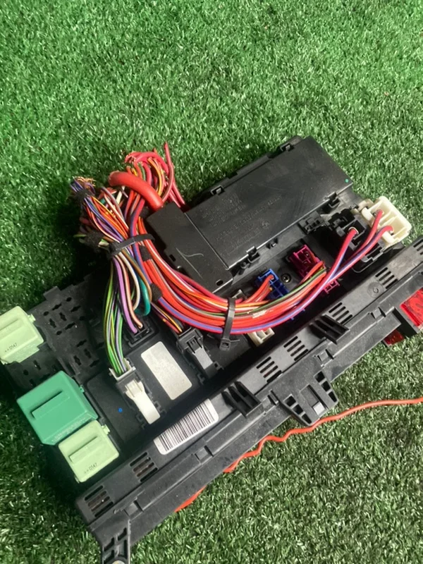 Блок предохранителей BMW X5 E53 M57 306D1 2002 - миниатюра 2