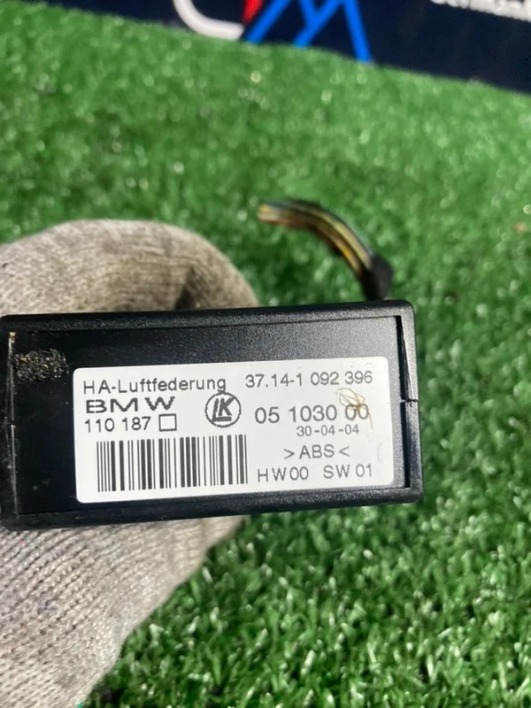 ЭБУ BMW X5 E53 M54B30 306S3 2004 - миниатюра 3
