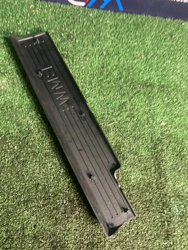 Декоративная крышка двигателя BMW 5 E61 N52B30A - миниатюра 3