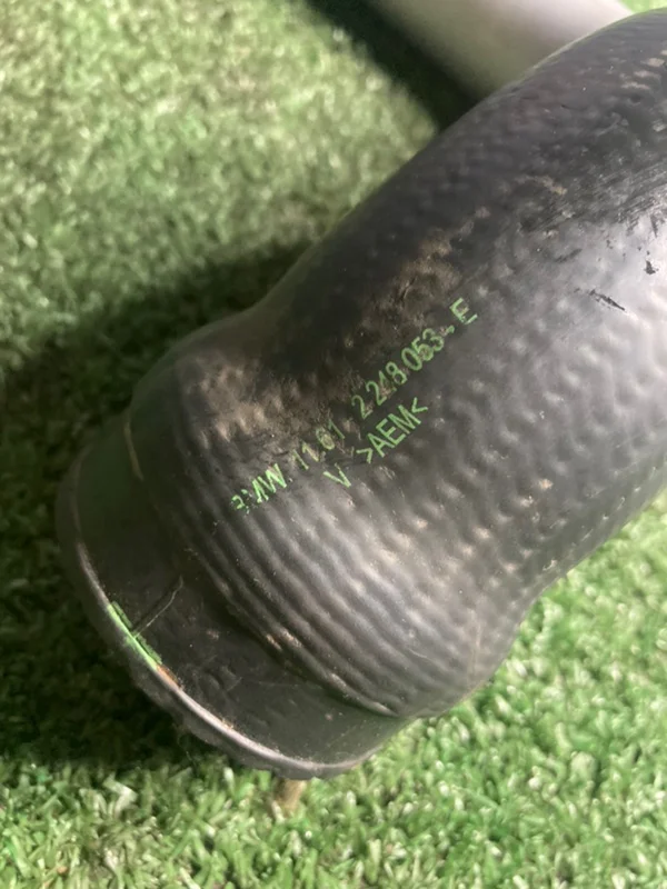 Патрубок интеркулера BMW X5 E53 M57 306D1 2002 - миниатюра 2