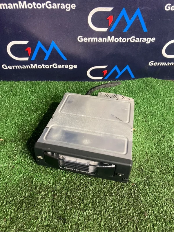 CD-Чейнджер BMW 5 E60 N47D20A 2009 - изображение 1