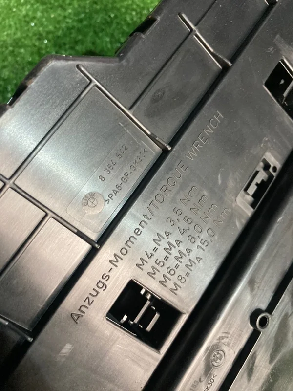 Блок предохранителей BMW X3 E83 M54B30 306S3 2005 - миниатюра 4