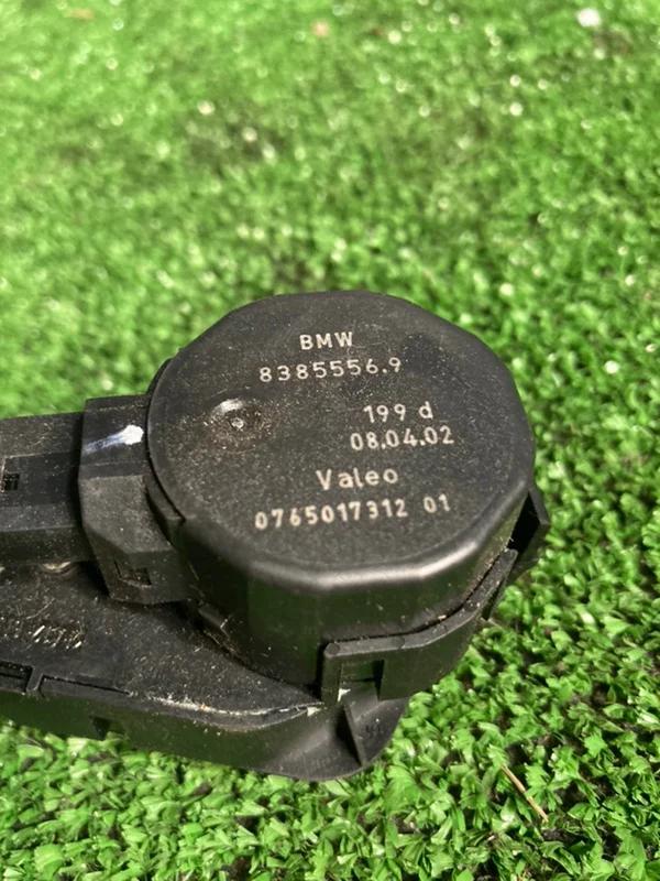 Актуатор сервопривода BMW 5 E39 M57 256D1 2002 - миниатюра 2