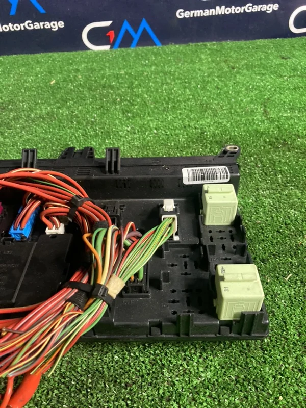 Блок предохранителей BMW X5 E53 M54B30 306S3 2005 - миниатюра 6