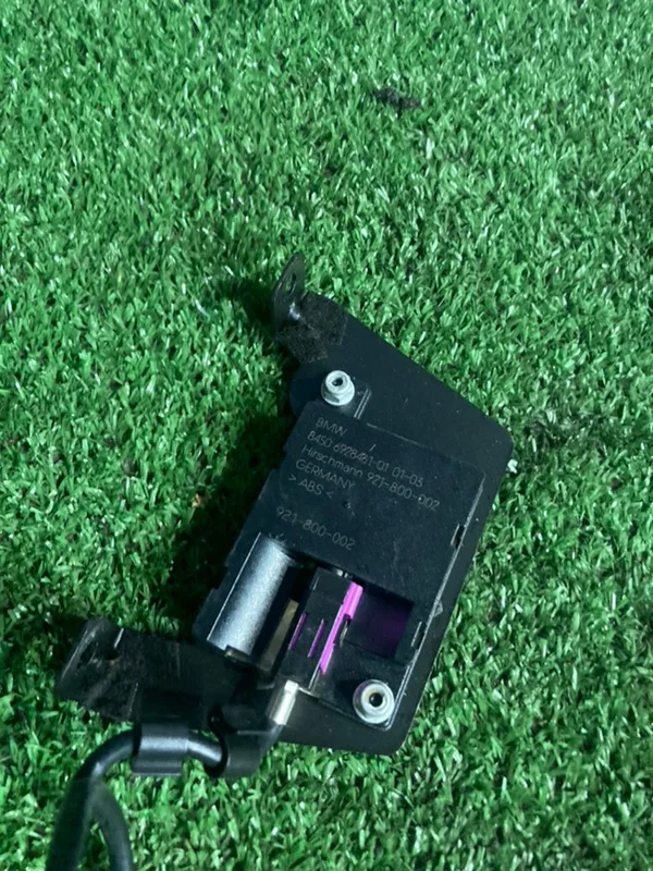 Антенна Bluetooth BMW 5 E39 M54B30 306S3 2003 - миниатюра 3