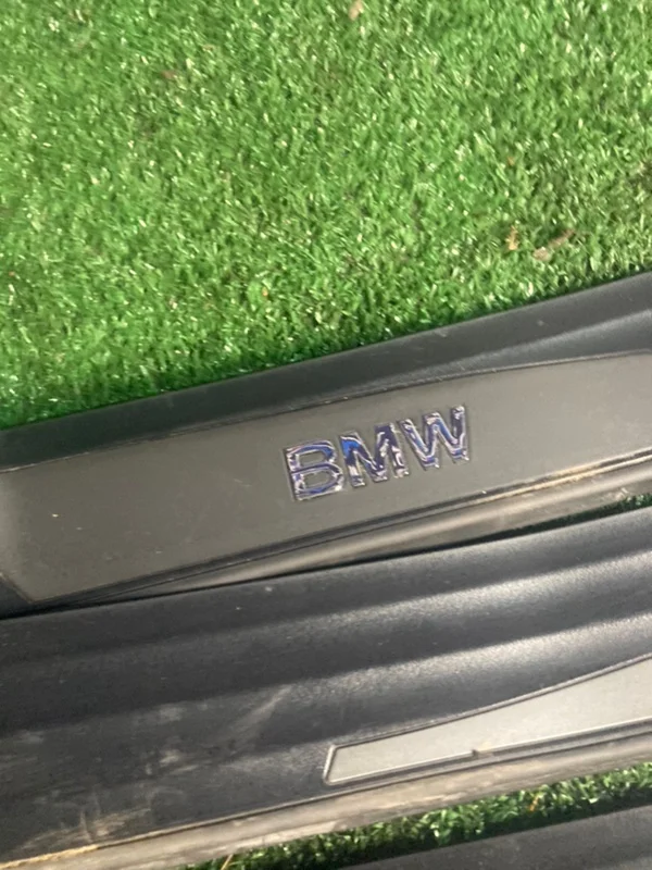 Накладки Порога салона BMW 5 E61 N52B30A 2006 - миниатюра 4