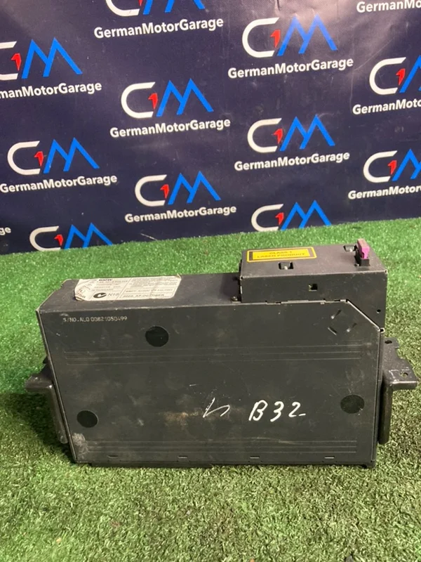 CD-Чейнджер BMW 5 E39 M57 256D1 2002 - миниатюра 3
