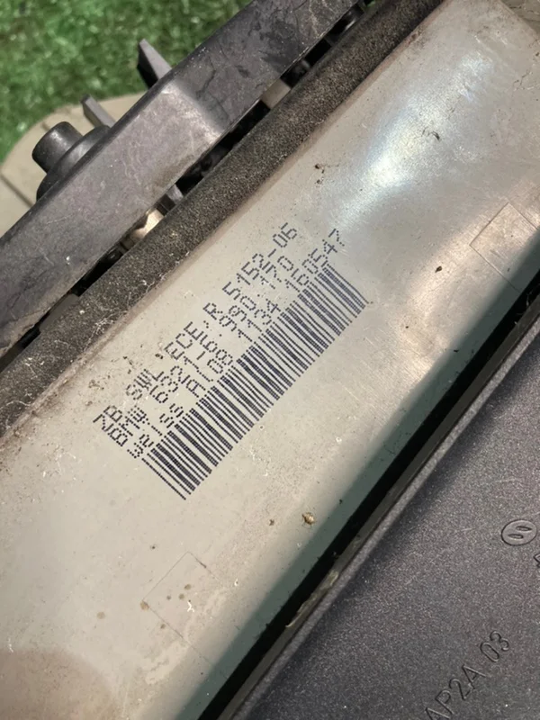 Фонарь в крыло правый BMW X3 E83 256S5 M54B25 2004 - миниатюра 6