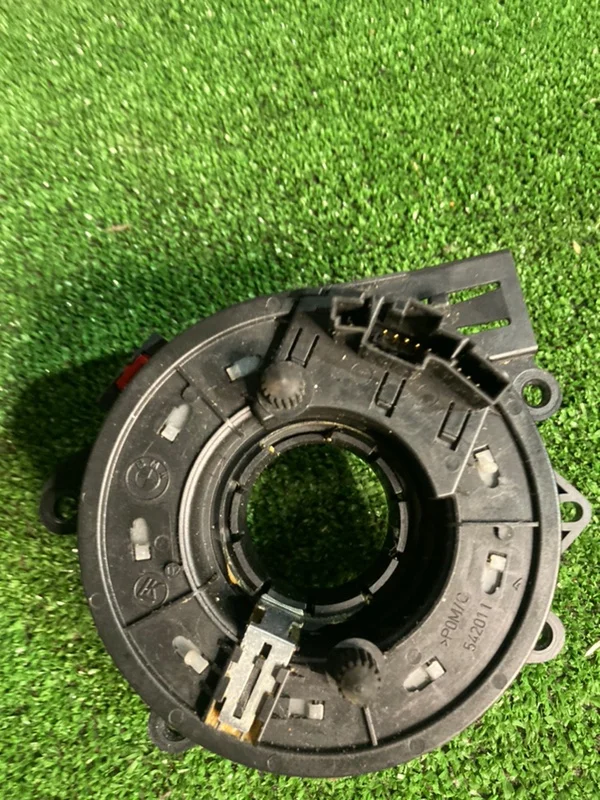 Подрулевое кольцо BMW 5 E39 M57 256D1 2002 - миниатюра 2