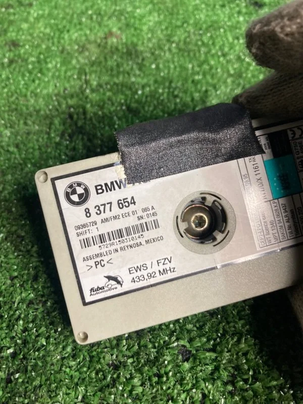 Усилитель антенны BMW X5 E53 M57 306D2 2005 - миниатюра 2