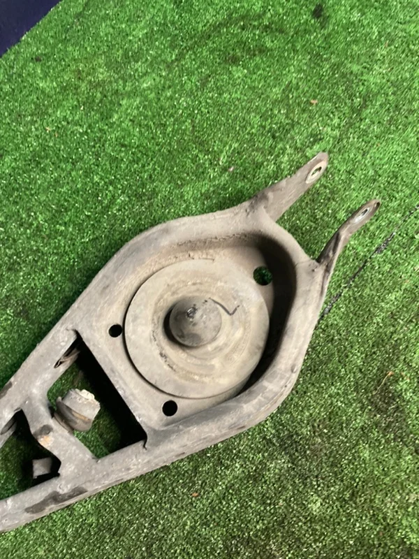 Рычаг подвески BMW X3 E83 M54B30 306S3 2005 - миниатюра 5
