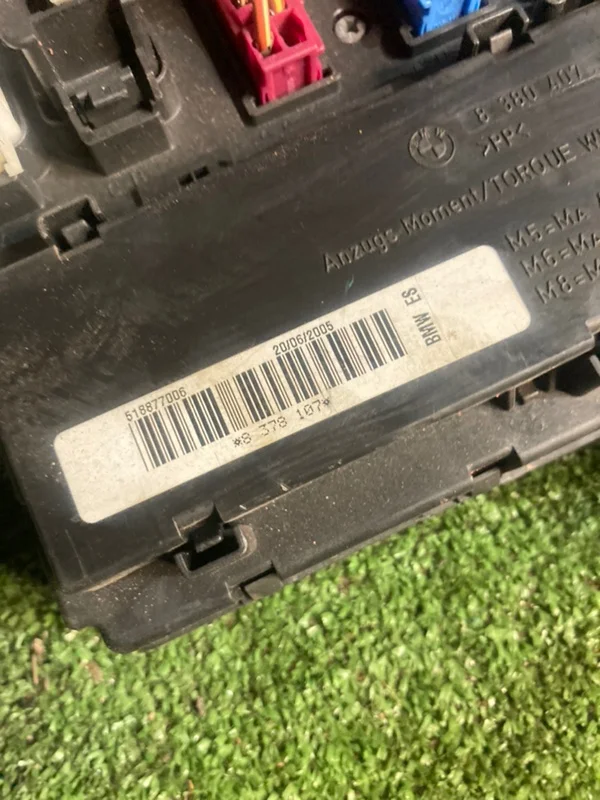 Блок предохранителей BMW X5 E53 M57 306D2 2005 - миниатюра 8
