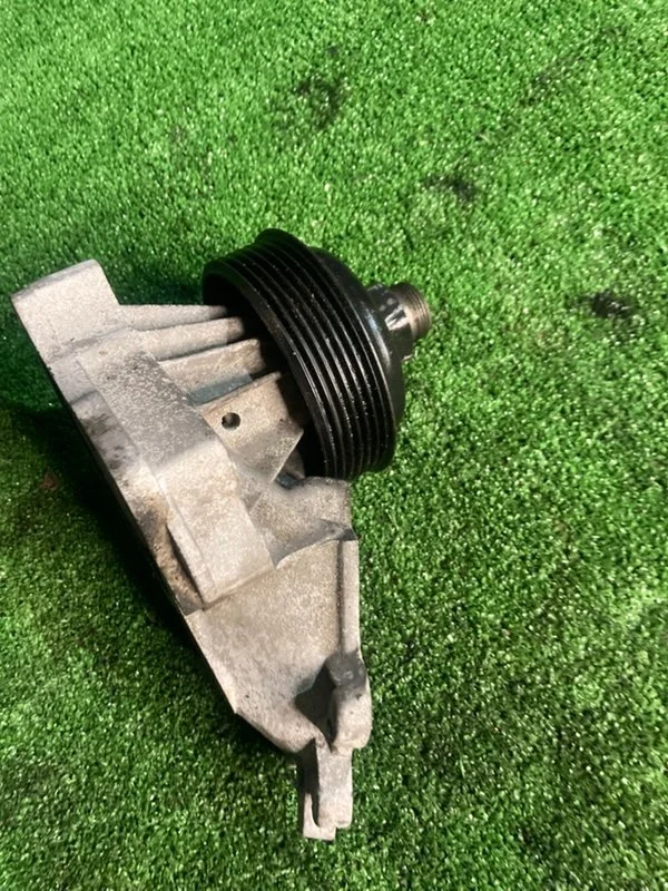 Помпа BMW X5 E53 M57 306D2 2005 - миниатюра 6