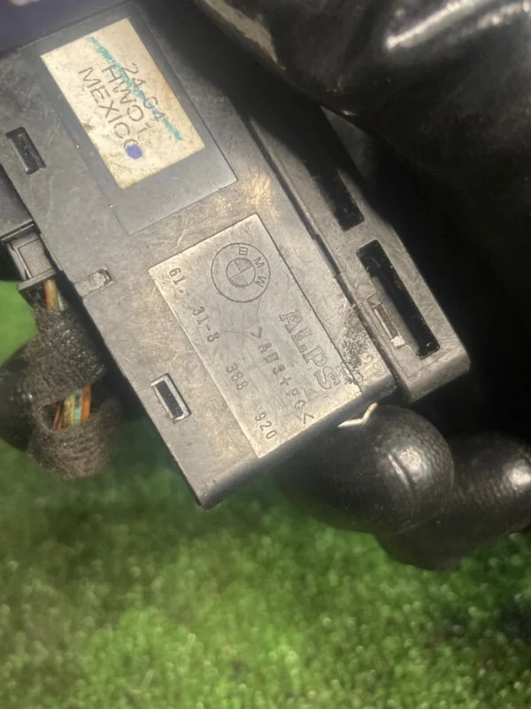 Кнопка аварийной остановки BMW X5 E53 M57 306D2 - миниатюра 4
