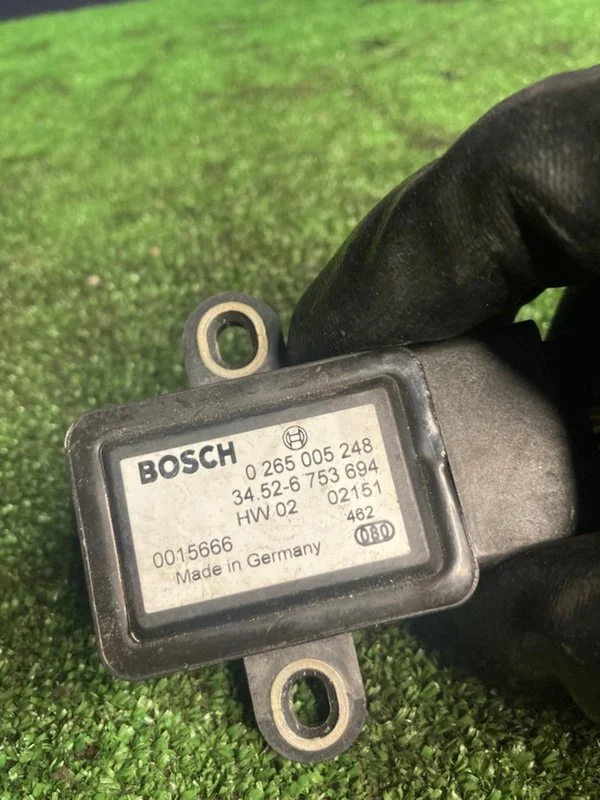 Датчик уровня оборотов BMW 5 E39 M52B25TU 256S4 - миниатюра 2