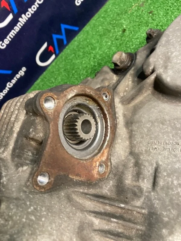 Раздаточная коробка BMW X5 E53 M57 306D2 2005 - миниатюра 5