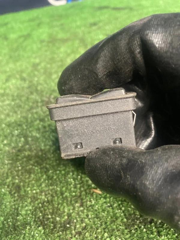 Кнопка стеклоподъемника BMW 5 E39 M54B30 306S3 - миниатюра 2