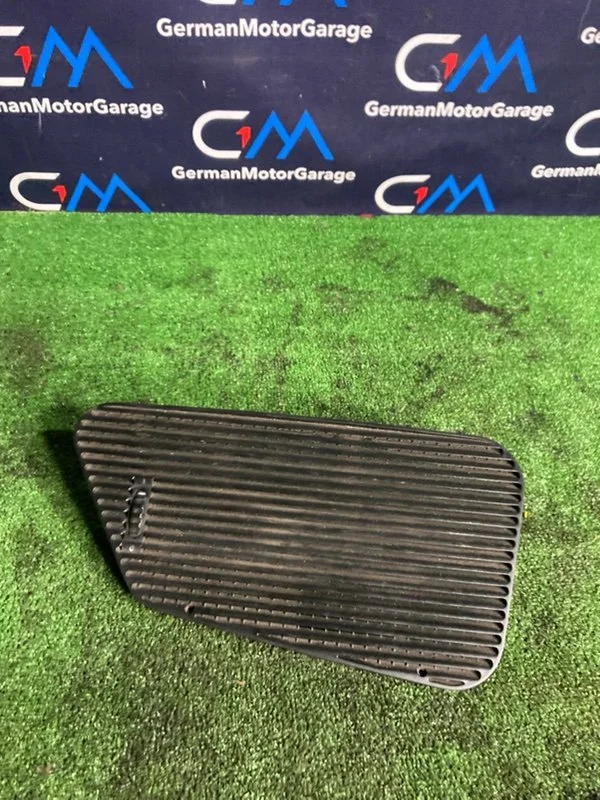 Накладка торпедо BMW 5 E34 M50B20 206S2 1992 - изображение 1
