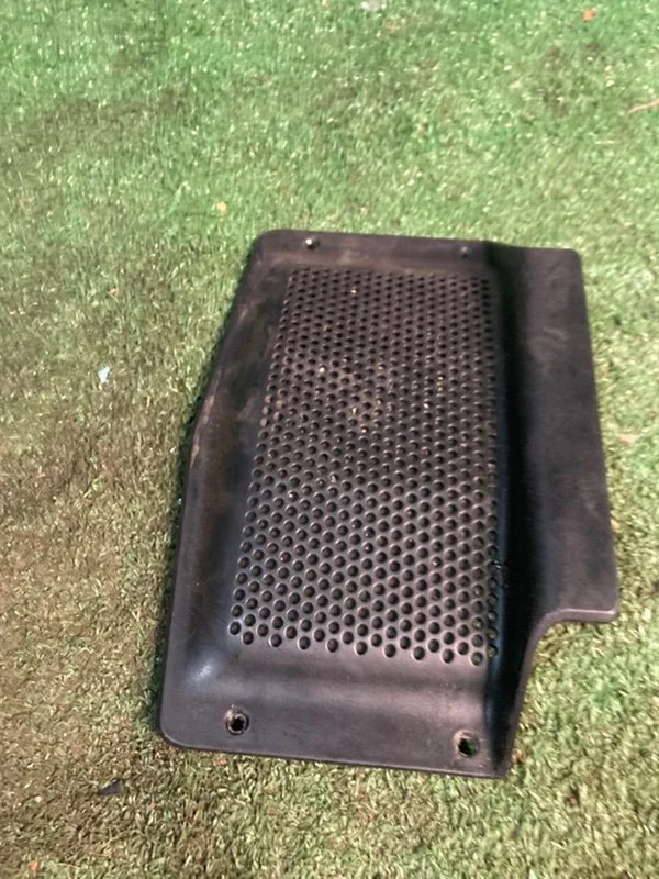 Крышка динамика BMW X3 E83 256S5 M54B25 2004 - миниатюра 2
