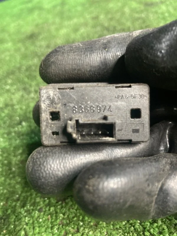 Кнопка стеклоподъемника BMW 5 E39 M52B25TU 256S4 - миниатюра 5