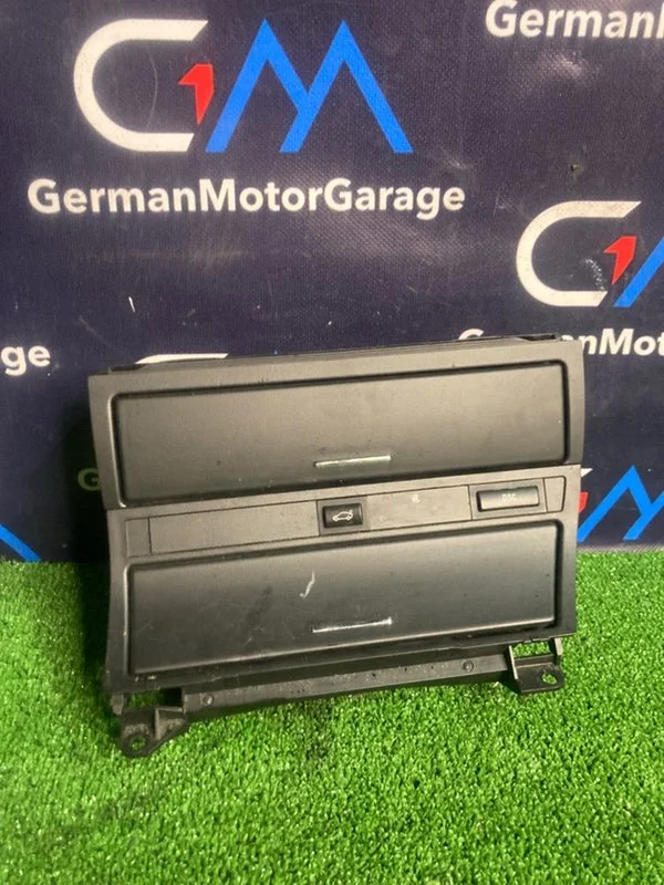 Пепельница прикуриватель BMW 3 E46 КУПЭ M54B30 - изображение 1