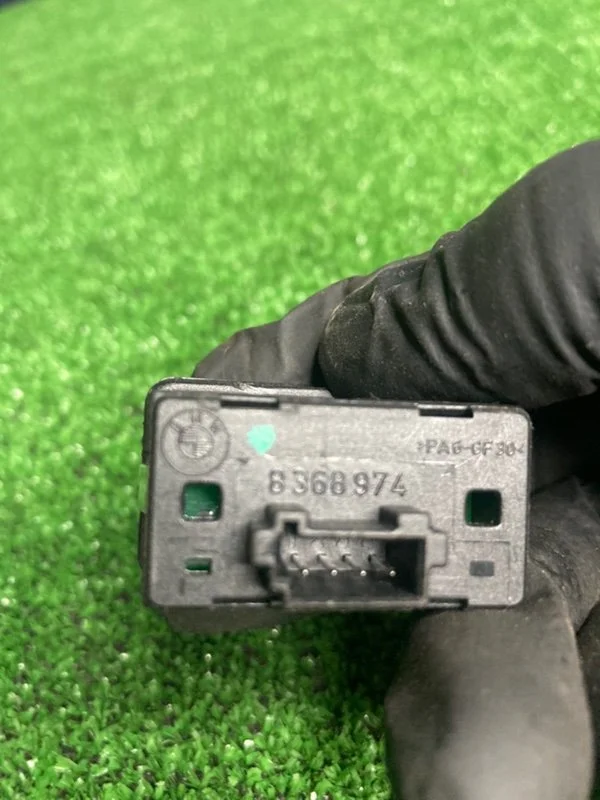 Кнопка стеклоподъемника BMW 5 E39 M54B30 306S3 - миниатюра 4