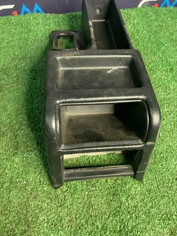 Консоль КПП BMW 5 E34 M50B20 206S2 1992 - миниатюра 2
