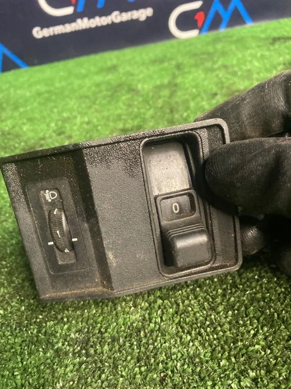 Переключатель света bmw 5 E34 M50B20 1991 - миниатюра 2