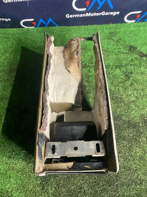 Консоль центральная BMW 5 E34 M50B20 206S1 1992 - миниатюра 5