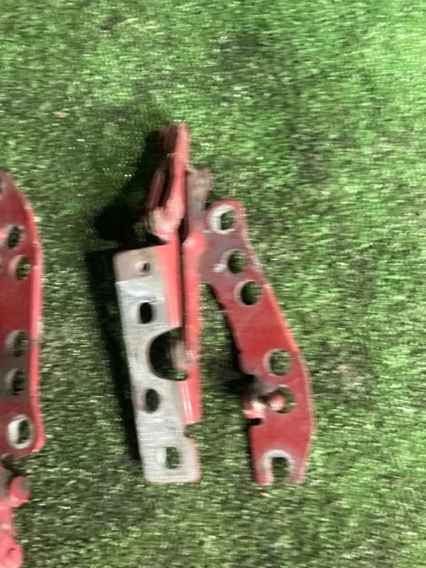 Петля капота BMW 5 E39 256S5 M54B25 2001 - миниатюра 2
