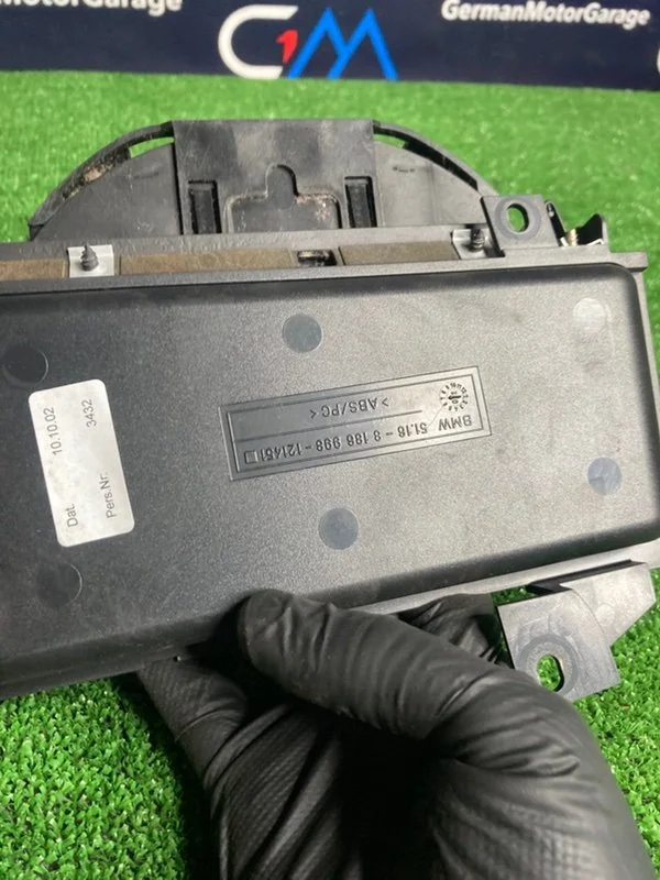 Подстаканник передний BMW 5 E39 M54B30 306S3 - миниатюра 7